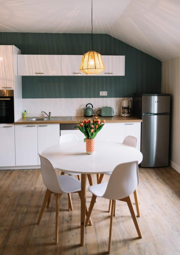 Clean kitchen